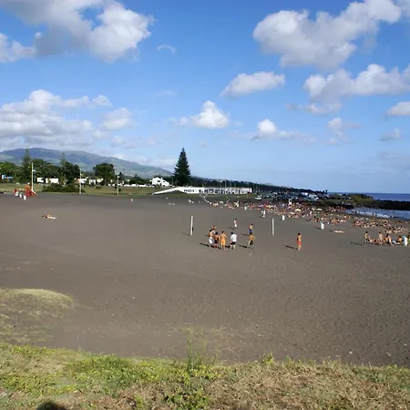 Casa A 5 Minutos A Pe Da Ponta Delgada (Sao Miguel)