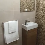 Casa A 5 Minutos A Pe Da * Ponta Delgada