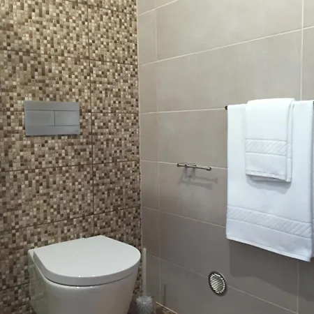 בית נופש Casa A 5 Minutos A Pe Da Ponta Delgada