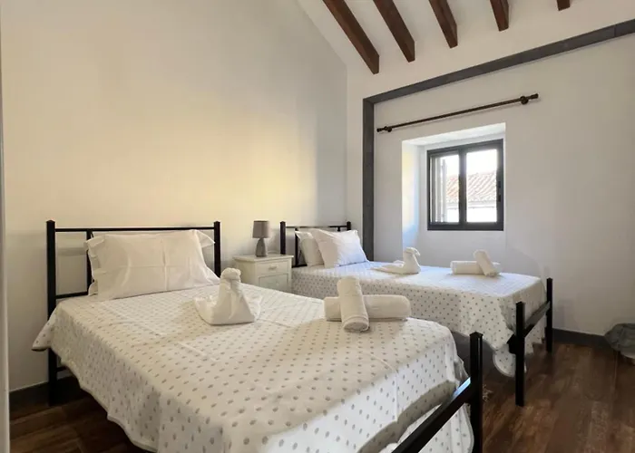 Casa A 5 Minutos A Pe Da *