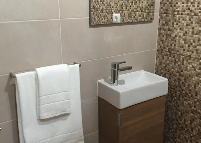 Casa A 5 Minutos A Pe Da * Ponta Delgada (Sao Miguel)